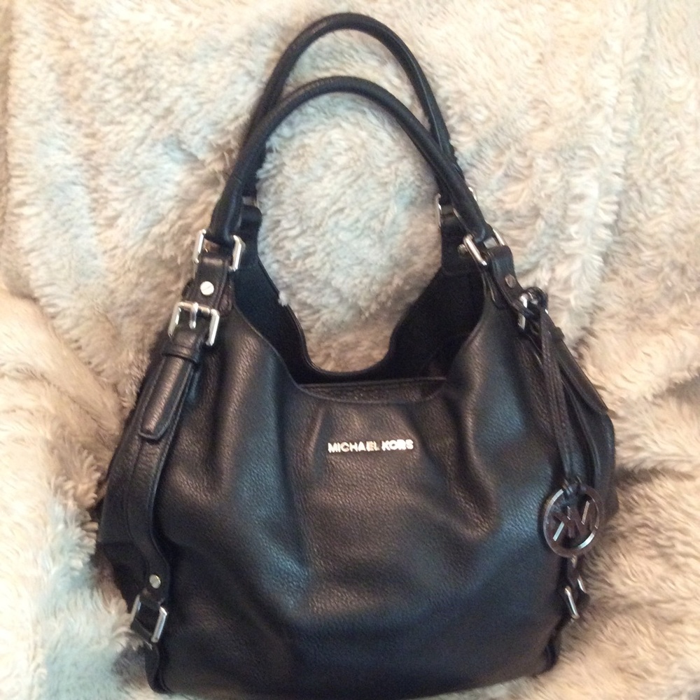 Large Michael Kors Women’s Purse and Wallet